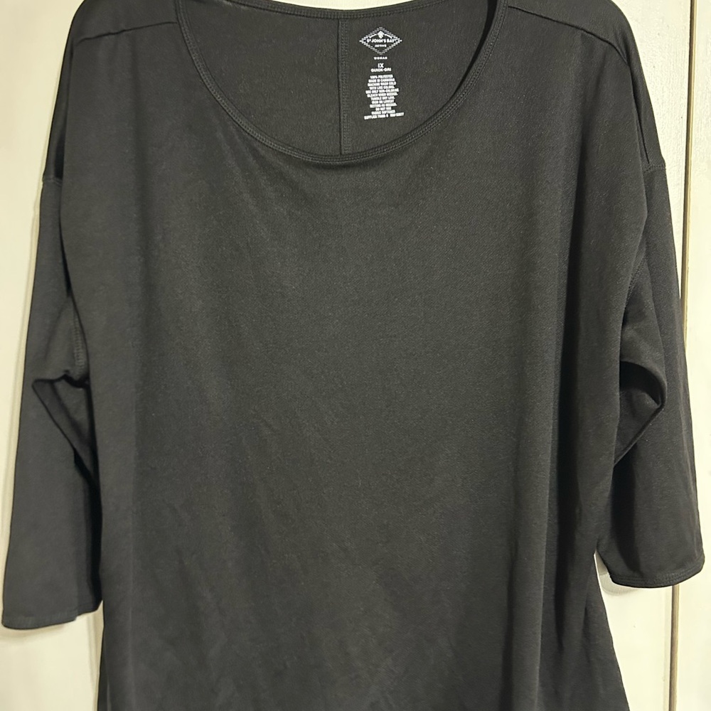 Women's Black Top